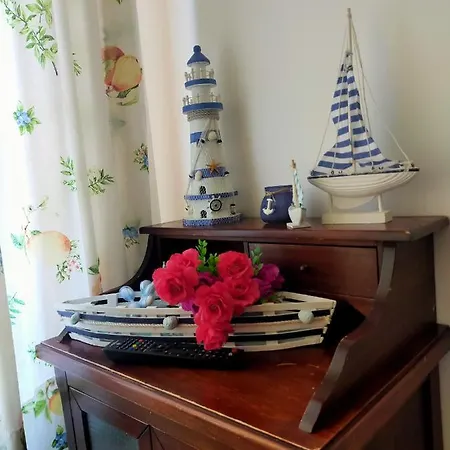 Homestay Il Cristallo Sul Mare *